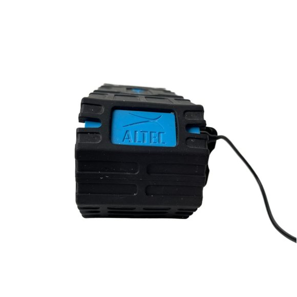 Altec Lansing Waterproof Bluetooth Speaker - Picture 4 of 8